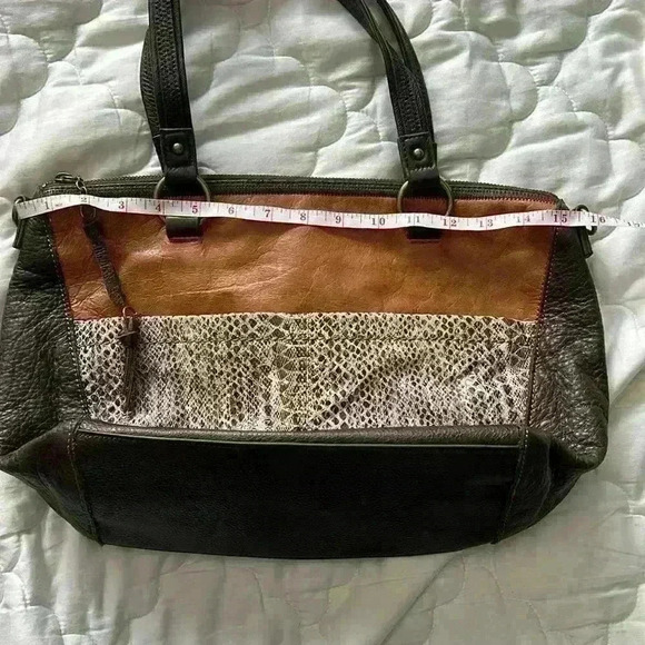 The Sak Two Way Tote Handbag Large  Leather Brown Snake Pattern. - Picture 10 of 13